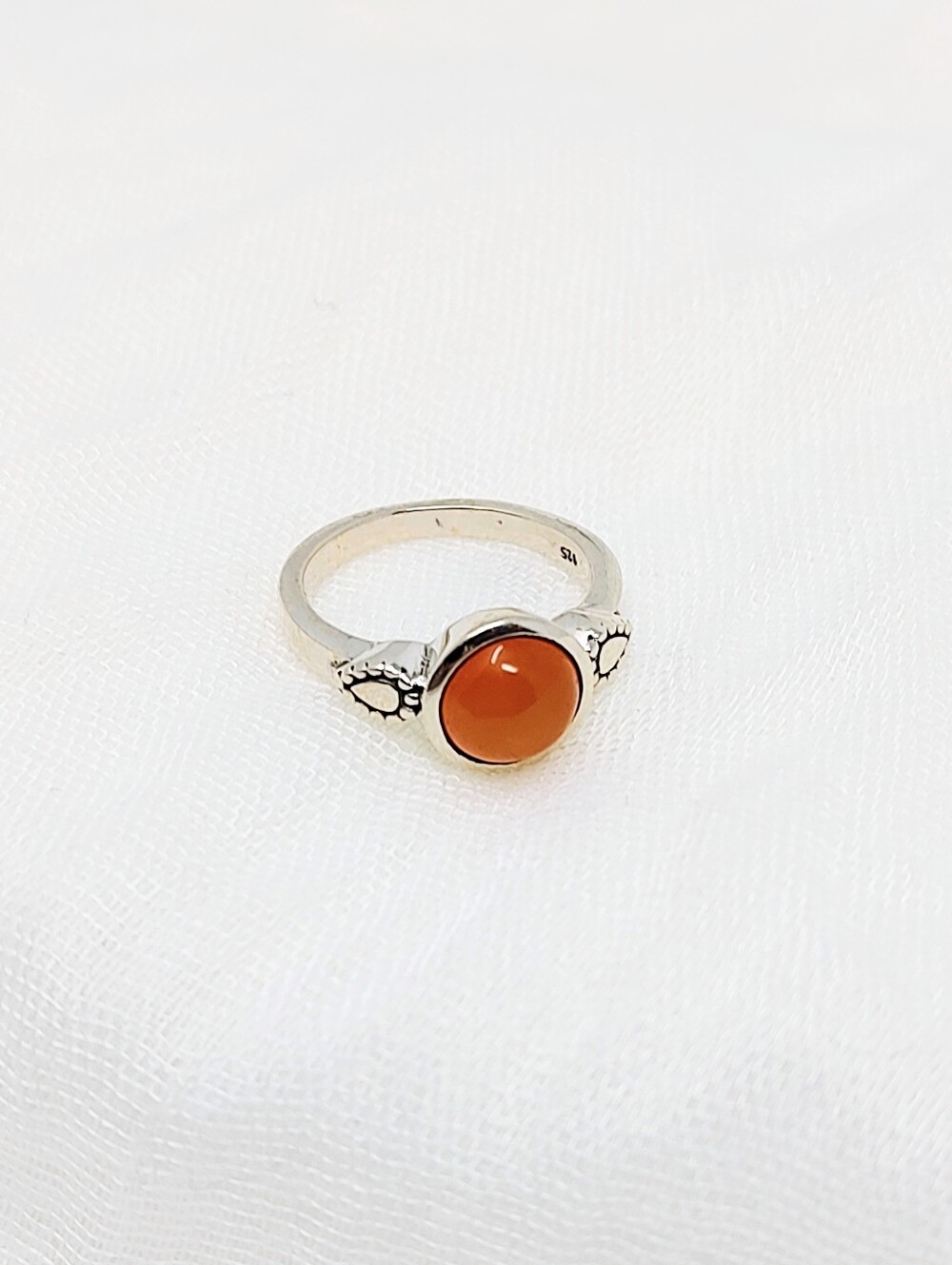 Size 6 Women's Vintage Sterling Silver Orange Semi-precious Stone Ring